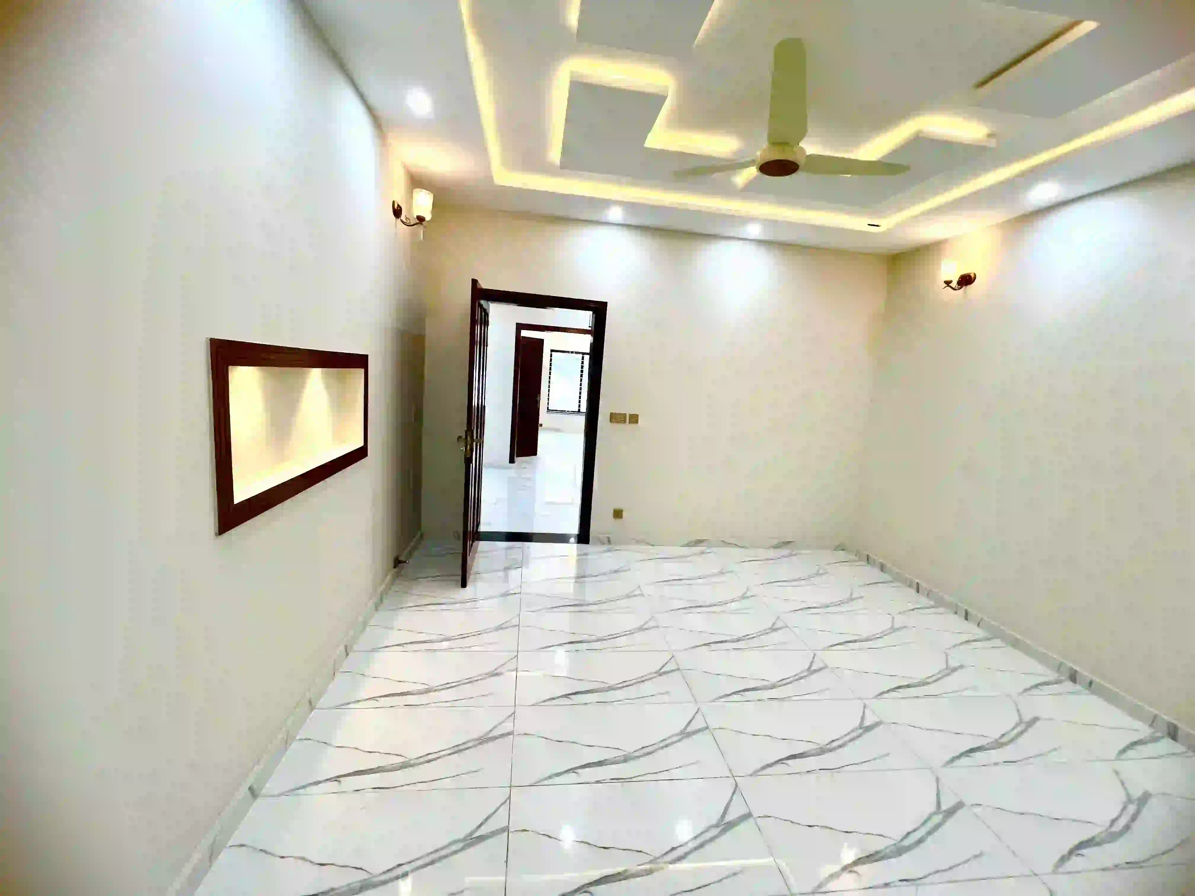 5 bedroom house for sale in F17
